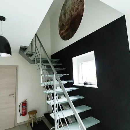 A L'oree De La Foret *