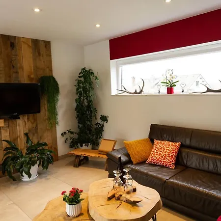 A L'oree De La Foret Holiday home