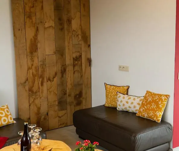 A L'oree De La Foret 度假居 Manhay